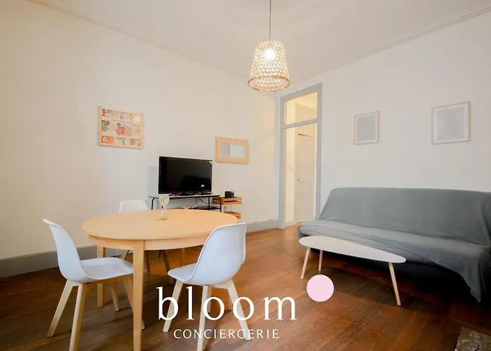 Vieille Place St Epvre Le 2 Des Dames Appartement