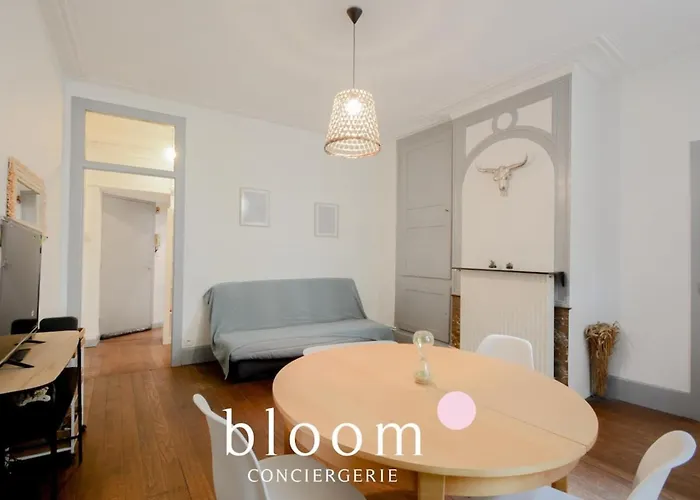 Appartement Vieille Place St Epvre Le 2 Des Dames *